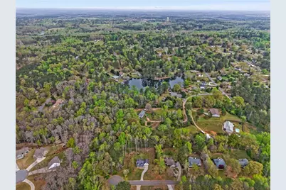 135 Creekview Dr, Newnan, GA 30263 - Photo 37