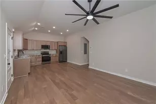 15 Weaver St, Buchanan, GA 30113 - Photo 9