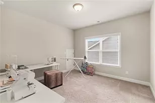 555 Timberbrook Dr, Sharpsburg, GA 30277 - Photo 25