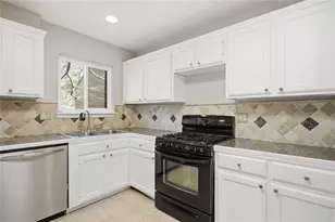 1900 Powers Ferry Trce SE, Marietta, GA 30067 - Photo 17