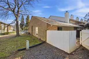 1900 Powers Ferry Trce SE, Marietta, GA 30067 - Photo 29