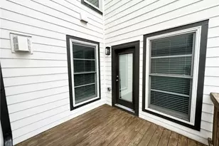 552 Ember Ln, Atlanta, GA 30318 - Photo 29