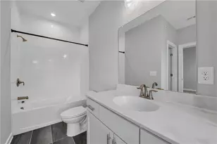 552 Ember Ln, Atlanta, GA 30318 - Photo 47