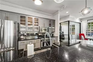 1055 Piedmont Ave NE, Atlanta, GA 30309 - Photo 33