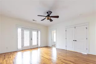 2288 Oakview Rd NE, Atlanta, GA 30317 - Photo 39