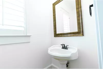 2288 Oakview Road NE, Atlanta, GA 30317 - Photo 11