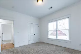 2288 Oakview Rd NE, Atlanta, GA 30317 - Photo 37