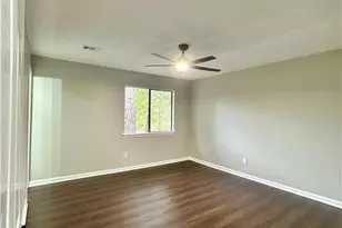 8198 Winewood Ct, Riverdale, GA 30274 - Photo 19