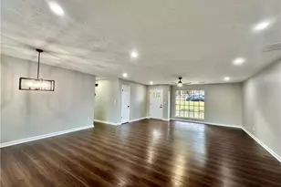 8198 Winewood Ct, Riverdale, GA 30274 - Photo 13