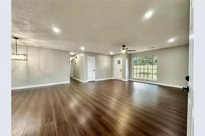 8198 Winewood Court, Riverdale, GA 30274 - Photo 9