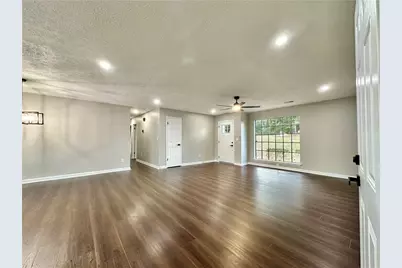 8198 Winewood Court, Riverdale, GA 30274 - Photo 5