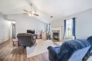 30 Hedgerow Ct SE, Cartersville, GA 30120 - Photo 3