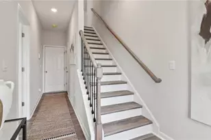 210 College Circle, Hapeville, GA 30354 - Photo 7