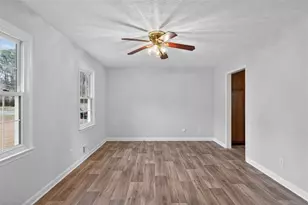 2015 Highriggs Ln, Snellville, GA 30078 - Photo 7