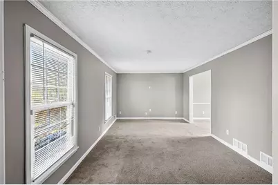 1075 Forest Heights Road, Stone Mountain, GA 30083 - Photo 7