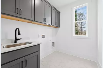 3275 Hilltop Circle, Marietta, GA 30066 - Photo 21