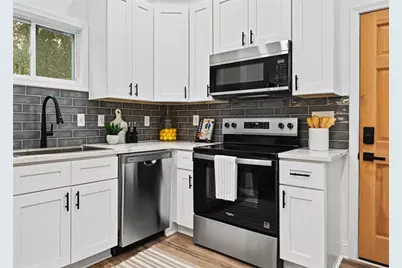 1273 Pine Avenue, East Point, GA 30344 - Photo 5