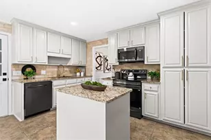 1101 Steeple Run, Lawrenceville, GA 30043 - Photo 19