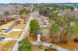 757 N Burnt Hickory Road N, Douglasville, GA 30134 - Photo 51