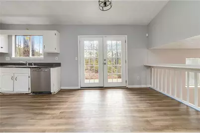 759 Greenhedge Drive, Stone Mountain, GA 30088 - Photo 11