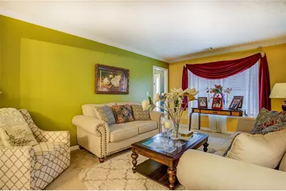 2812 Lee Ct, Conyers, GA 30012 - Photo 9