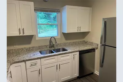 114 Bentley Parkway #B, Woodstock, GA 30188 - Photo 3