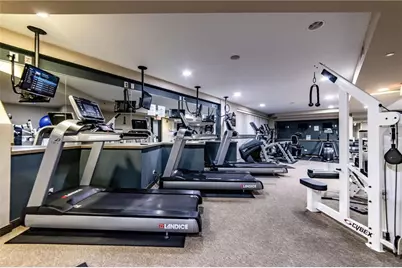 2626 Peachtree Road NW #412, Atlanta, GA 30305 - Photo 95