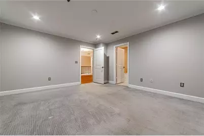 2626 Peachtree Road NW #412, Atlanta, GA 30305 - Photo 49