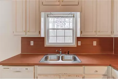 4742 Shay Terrace, Buford, GA 30519 - Photo 15