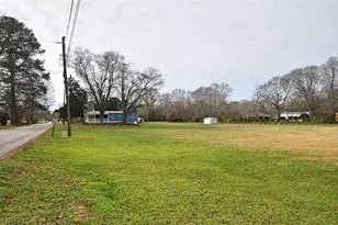 206 N Johnson St, Newborn, GA 30056 - Photo 37