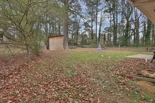 886 Oakhill Ct, Stone Mountain, GA 30087 - Photo 27