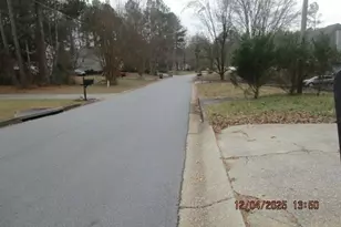 430 Maplewood Ln, Acworth, GA 30101 - Photo 3