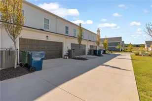 1954 Sanford Dr, Atlanta, GA 30318 - Photo 5