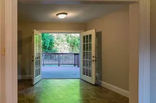 3562 Bryant Ln, Marietta, GA 30066 - Photo 11