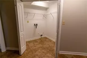 3562 Bryant Ln, Marietta, GA 30066 - Photo 17