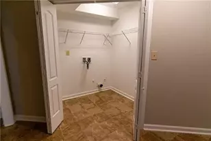 3562 Bryant Ln, Marietta, GA 30066 - Photo 17