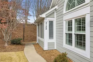 2128 Carefree Cir, Marietta, GA 30062 - Photo 23
