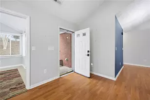 2128 Carefree Cir, Marietta, GA 30062 - Photo 3