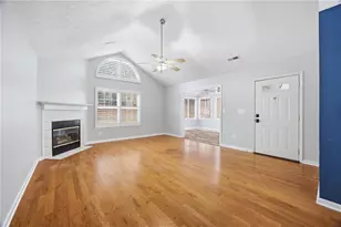 2128 Carefree Cir, Marietta, GA 30062 - Photo 5