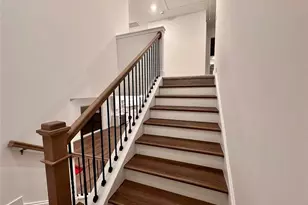 537 Hyde Rdg Trl, Loganville, GA 30052 - Photo 3