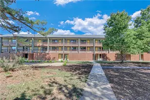 710 Jesse Jewell Parkways SE, Gainesville, GA 30501 - Photo 15