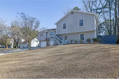 1112 Mountain Springs Drive NW, Kennesaw, GA 30144 - Photo 3