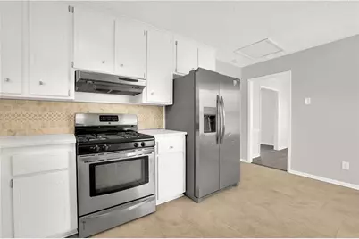 1112 Mountain Springs Drive NW, Kennesaw, GA 30144 - Photo 17