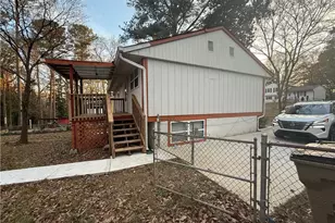 6190 San Juan St, Forest Park, GA 30297 - Photo 15