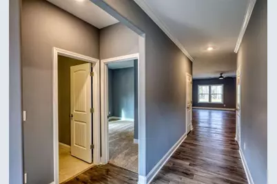 853 Pearl St, Madison, GA 30650 - Photo 9