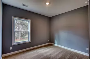 853 Pearl St, Madison, GA 30650 - Photo 15