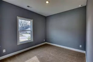 853 Pearl St, Madison, GA 30650 - Photo 11