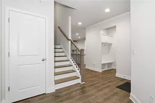 356 Hayden Cir, Woodstock, GA 30189 - Photo 9