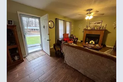 33 E Kenora Drive E, Rome, GA 30165 - Photo 3