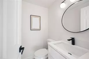 150 N Pond Ct, Roswell, GA 30076 - Photo 25